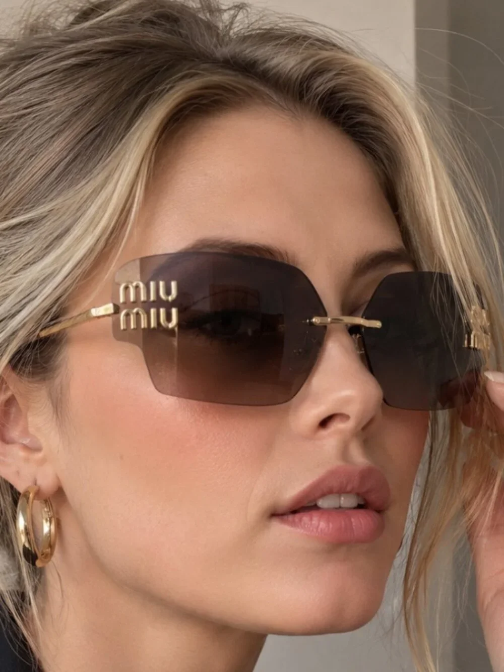 Auth Miu Miu Eyewear Runway rectangle-frame Sunglasses
